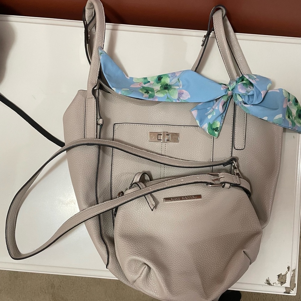 Neutral Pebbled Tote with Matching Crossbody and Blue Floral Scarf Steve Madden